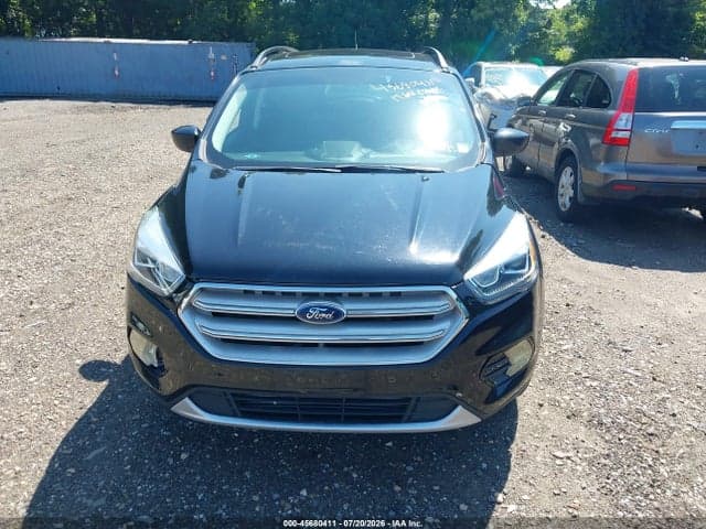 2017 FORD ESCAPE SE 12