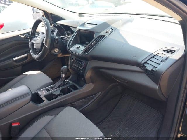 2017 FORD ESCAPE SE 5