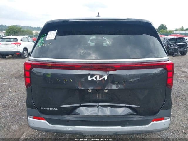 2025 KIA CARNIVAL MPV LXS 6