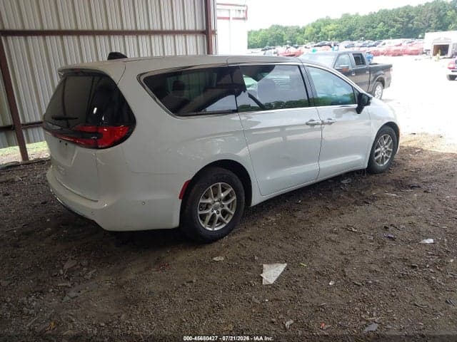 2024 CHRYSLER PACIFICA TOURING L 4