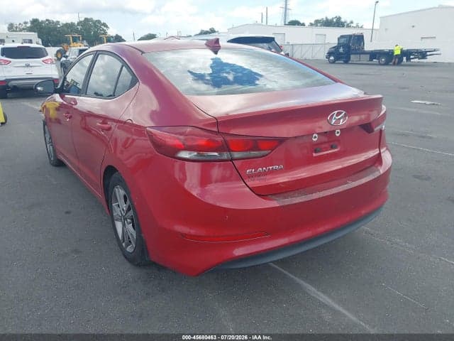 2017 HYUNDAI ELANTRA SE 4
