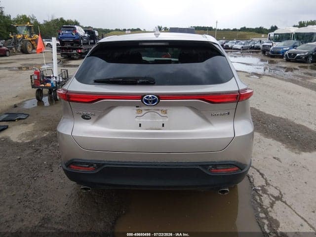 2022 TOYOTA VENZA LE 16