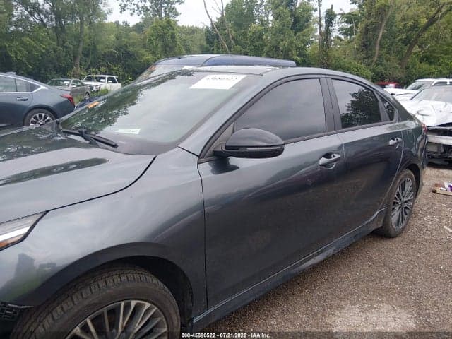 2022 KIA FORTE GT-LINE 14
