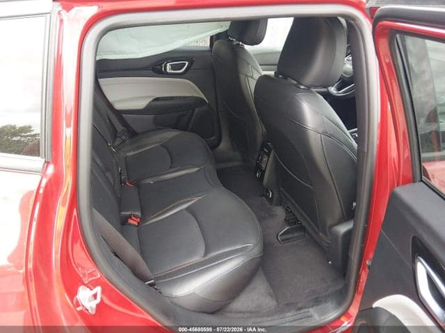 2023 JEEP COMPASS LIMITED 4X4 8