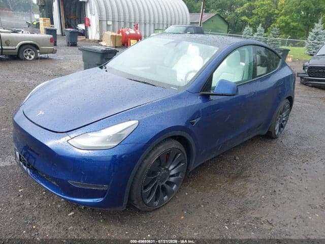 2024 TESLA MODEL Y PERFORMANCE DUAL MOTOR ALL-WHEEL DRIVE 2