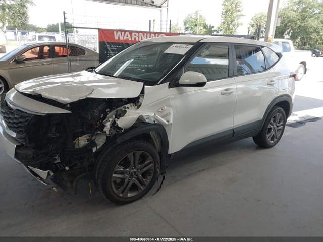 2022 KIA SELTOS LX 2