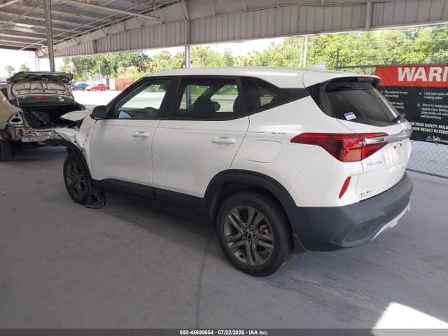 2022 KIA SELTOS LX 3