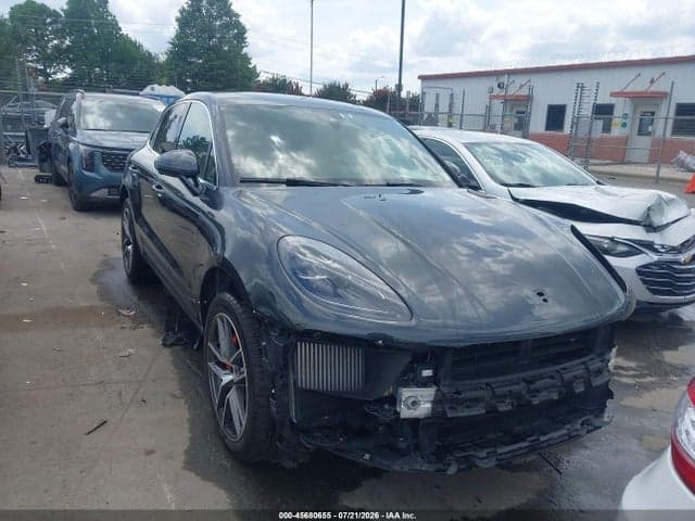 2022 PORSCHE MACAN S - 1