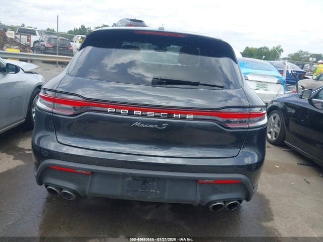 2022 PORSCHE MACAN S 17