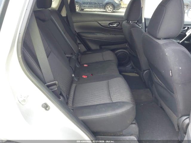 2019 NISSAN ROGUE S 8