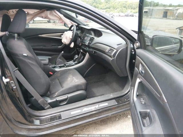 2017 HONDA ACCORD EX 5