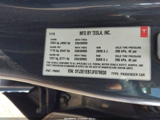 2018 TESLA MODEL 3 LONG RANGE/PERFORMANCE 9