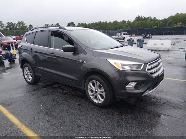 2018 FORD ESCAPE SE 1