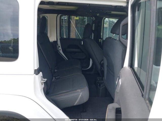 2025 JEEP WRANGLER 4-DOOR SAHARA 4X4 8