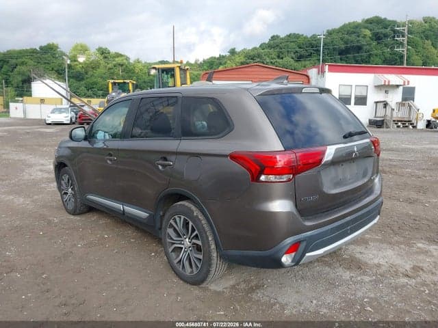 2017 MITSUBISHI OUTLANDER SE 3