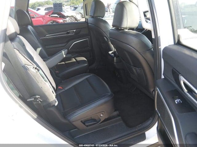 2025 KIA TELLURIDE S 8