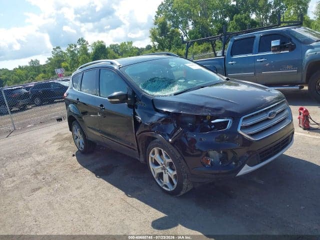 2019 FORD ESCAPE TITANIUM 1
