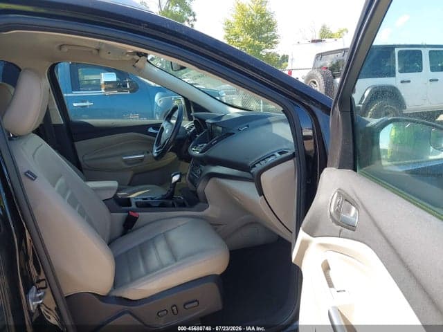 2019 FORD ESCAPE TITANIUM 5