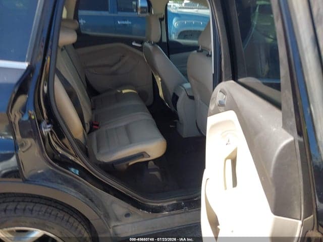 2019 FORD ESCAPE TITANIUM 8