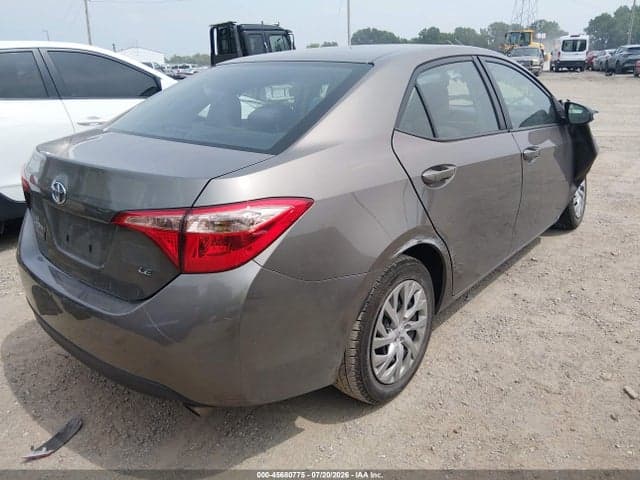 2017 TOYOTA COROLLA LE 4