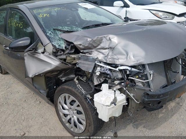 2017 TOYOTA COROLLA LE 6