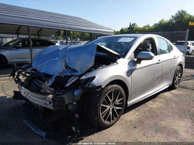 2021 TOYOTA CAMRY SE 2