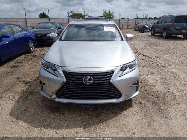 2018 LEXUS ES 300H 12