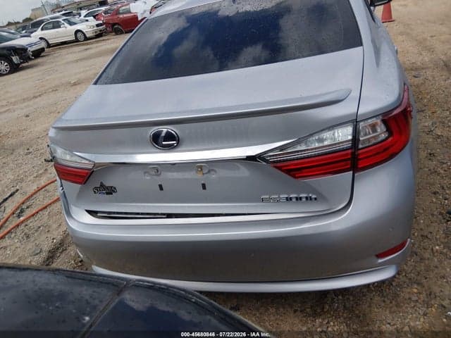 2018 LEXUS ES 300H 16
