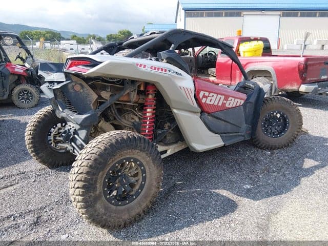2025 CAN-AM MAVERICK X3 DS TURBO 4