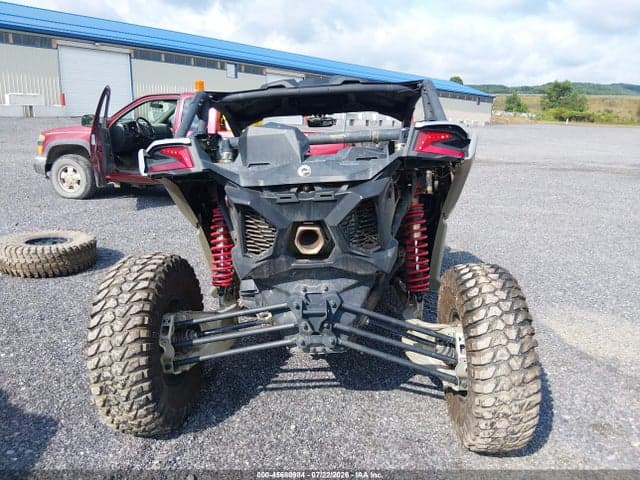 2025 CAN-AM MAVERICK X3 DS TURBO 6