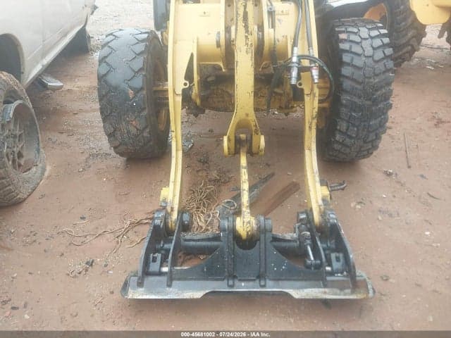 2021 CATERPILLAR 960M 8