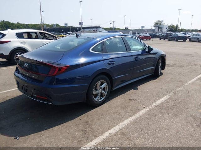 2021 HYUNDAI SONATA SE 4