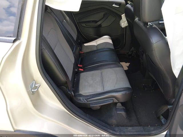 2017 FORD ESCAPE SE 8