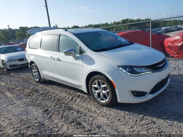 2020 CHRYSLER PACIFICA LIMITED 1