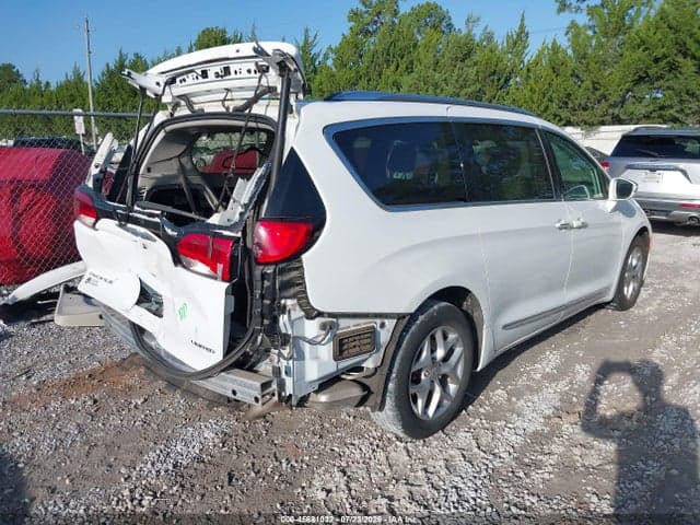 2020 CHRYSLER PACIFICA LIMITED 4
