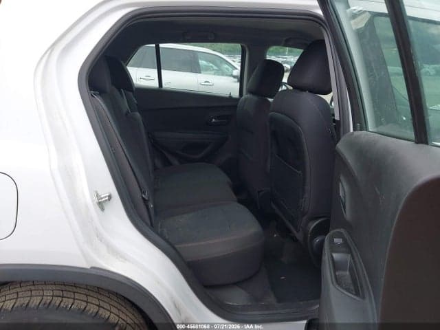 2019 CHEVROLET TRAX LS 8