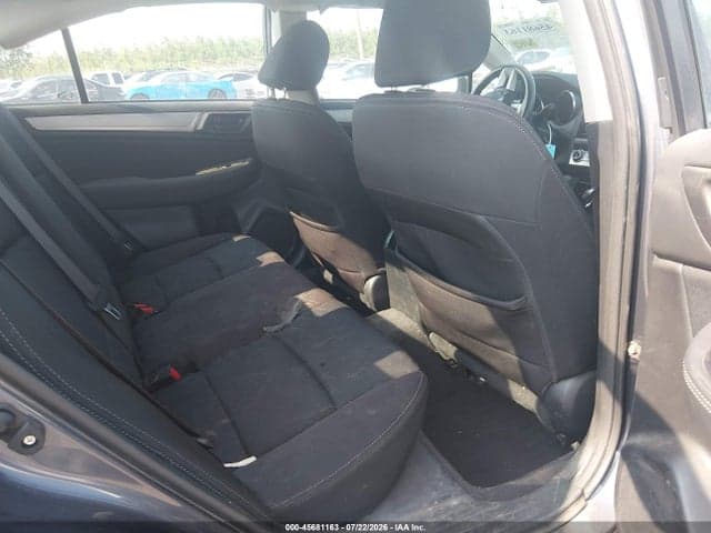 2017 SUBARU LEGACY 2.5I 8