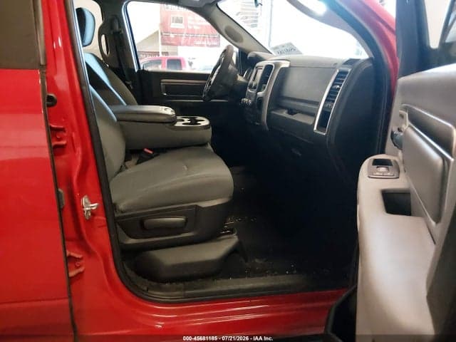 2018 RAM 1500 SLT 4X4 6'4 BOX 5