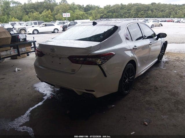 2023 TOYOTA CAMRY XSE AWD 4