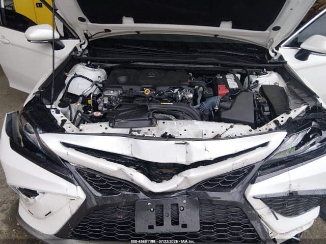 2023 TOYOTA CAMRY XSE AWD 10