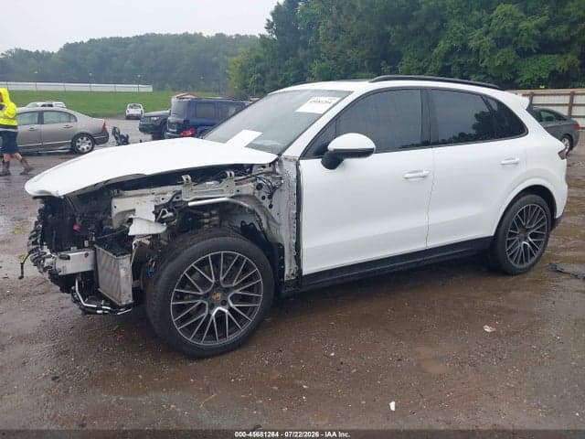 2019 PORSCHE CAYENNE 2