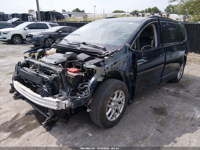 2022 CHRYSLER PACIFICA TOURING L 2