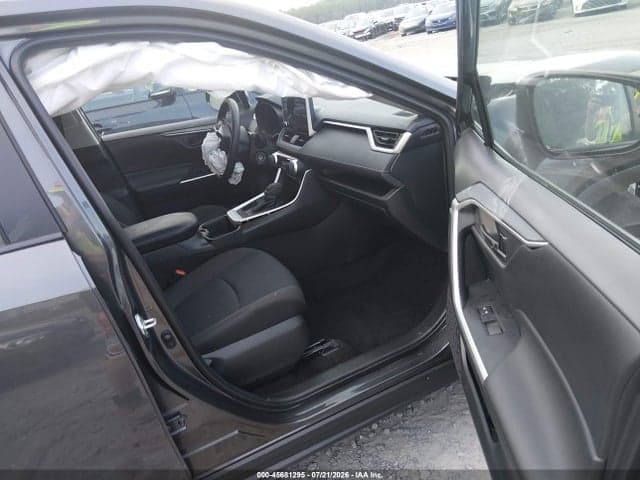 2024 TOYOTA RAV4 LE 5