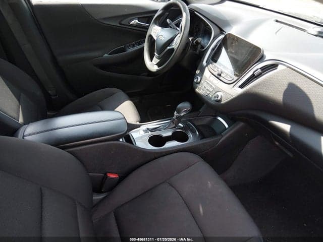 2022 CHEVROLET MALIBU FWD LT 5