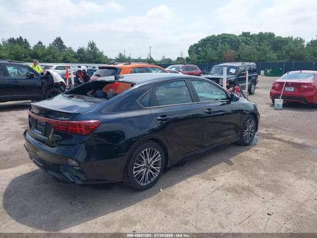 2022 KIA FORTE GT-LINE 4