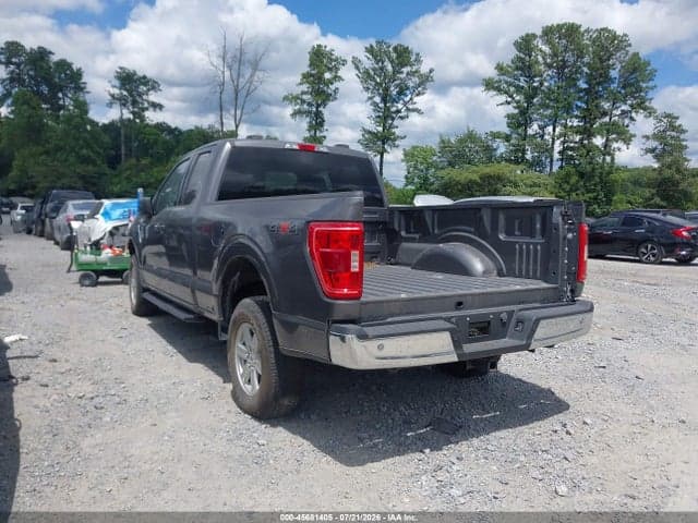 2023 FORD F-150 XLT 3