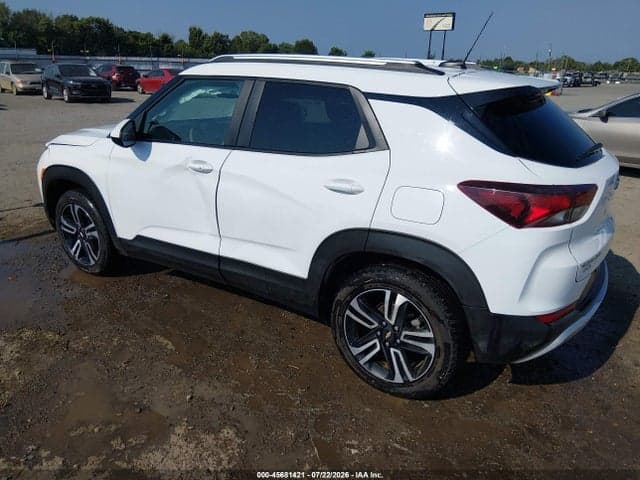 2023 CHEVROLET TRAILBLAZER AWD LT 3