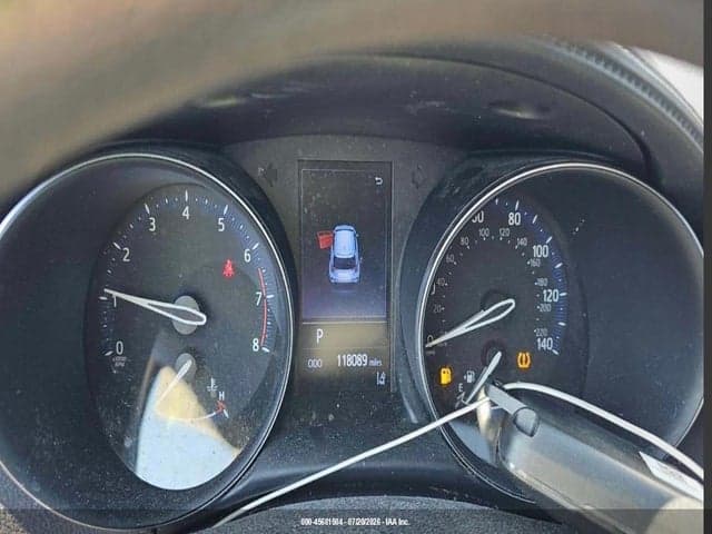 2019 TOYOTA C-HR LE 6