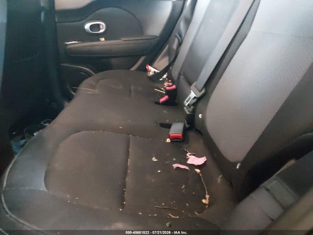 2017 KIA SOUL + 8