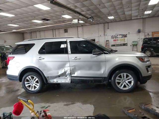 2019 FORD EXPLORER XLT 13